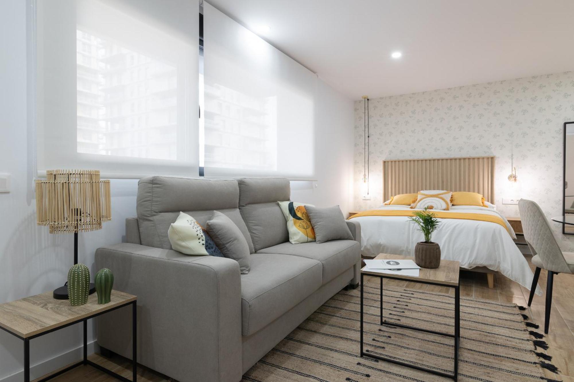 Dormforyou Arena Standard Валенсия Экстерьер фото